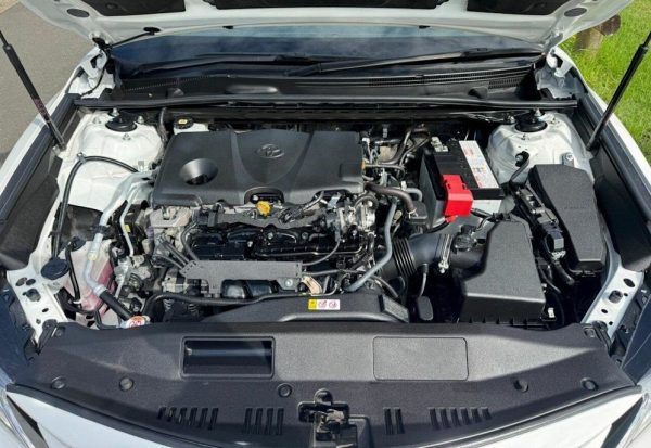 2022 Toyota Camry Ascent - Image 18