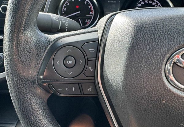 2022 Toyota Camry Ascent - Image 22