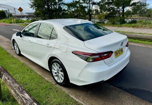 2022 Toyota Camry Ascent - Image 6